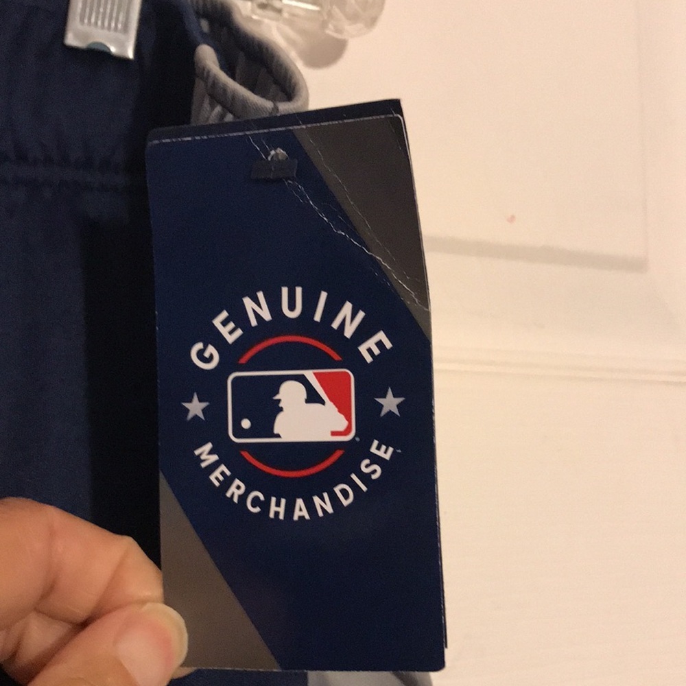 NWT Men's MLB Yankees Athletic Shorts - Picture 5 of 8